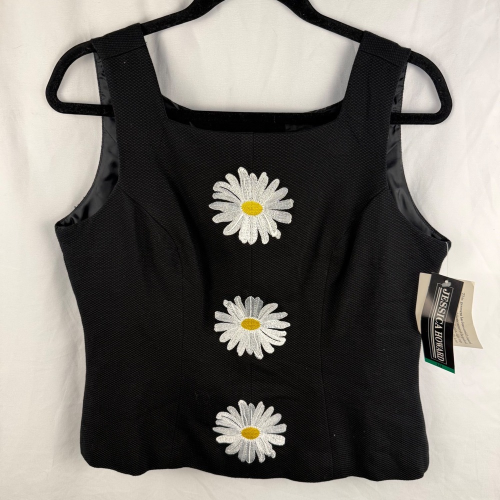 NEW Jessica Howard Black Embroidered Daisy Sleeveless‎ Blouse Vest Size 10 Y2K
